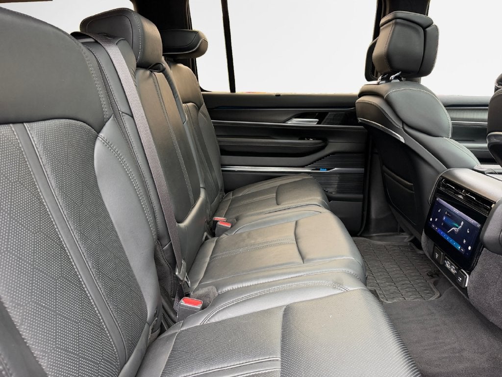 2024 Jeep Grand Wagoneer Series II