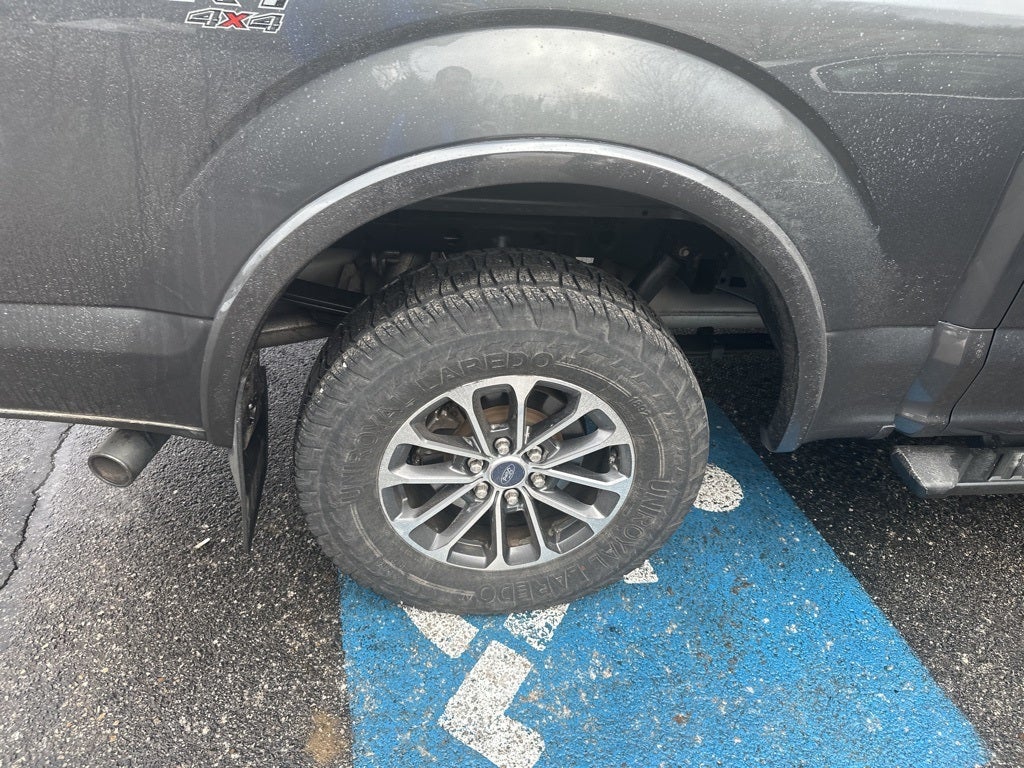 2020 Ford F-150 XLT SPORT