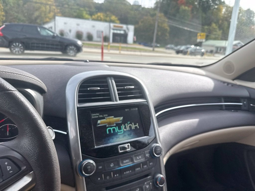 2015 Chevrolet Malibu LT 1LT
