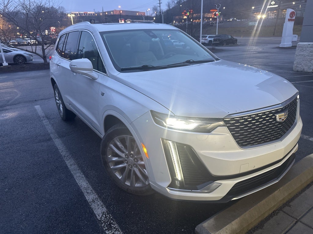 2022 Cadillac XT6 Premium Luxury