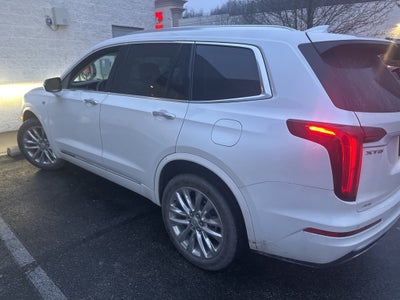 2022 Cadillac XT6 Premium Luxury