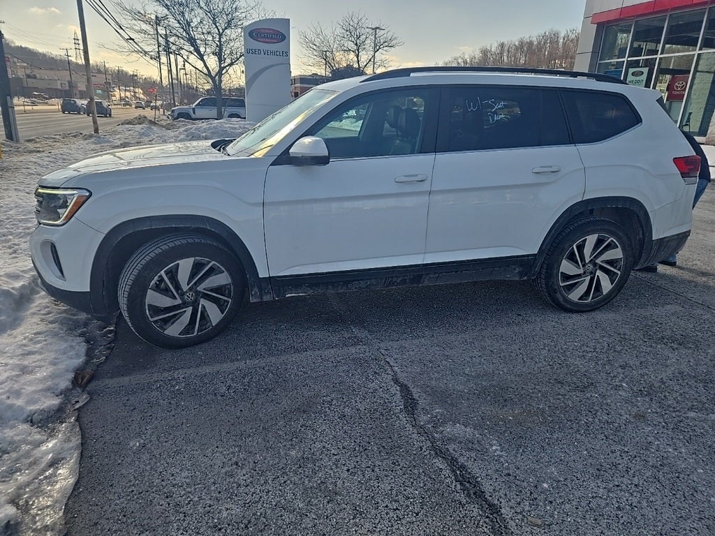 2024 Volkswagen Atlas 2.0T SE w/Technology