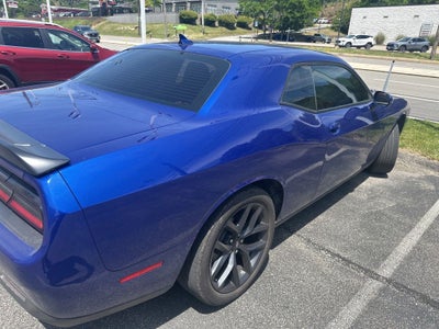 2022 Dodge Challenger SXT