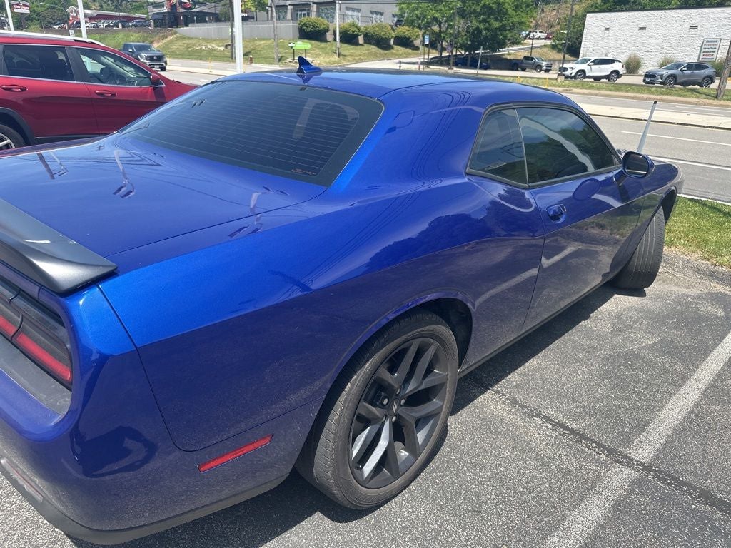 2022 Dodge Challenger SXT