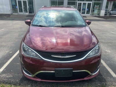 2017 Chrysler Pacifica Touring L Plus