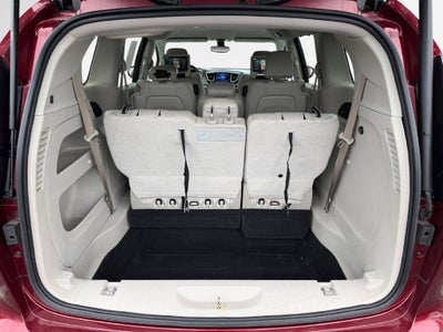 2017 Chrysler Pacifica Touring L Plus