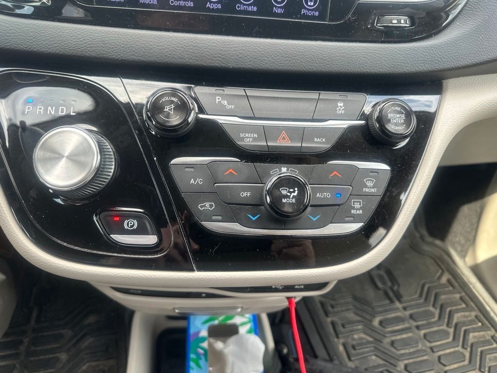 2017 Chrysler Pacifica Touring L Plus