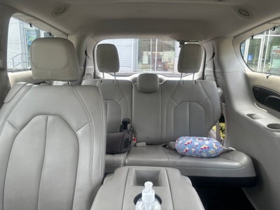 2017 Chrysler Pacifica Touring L Plus