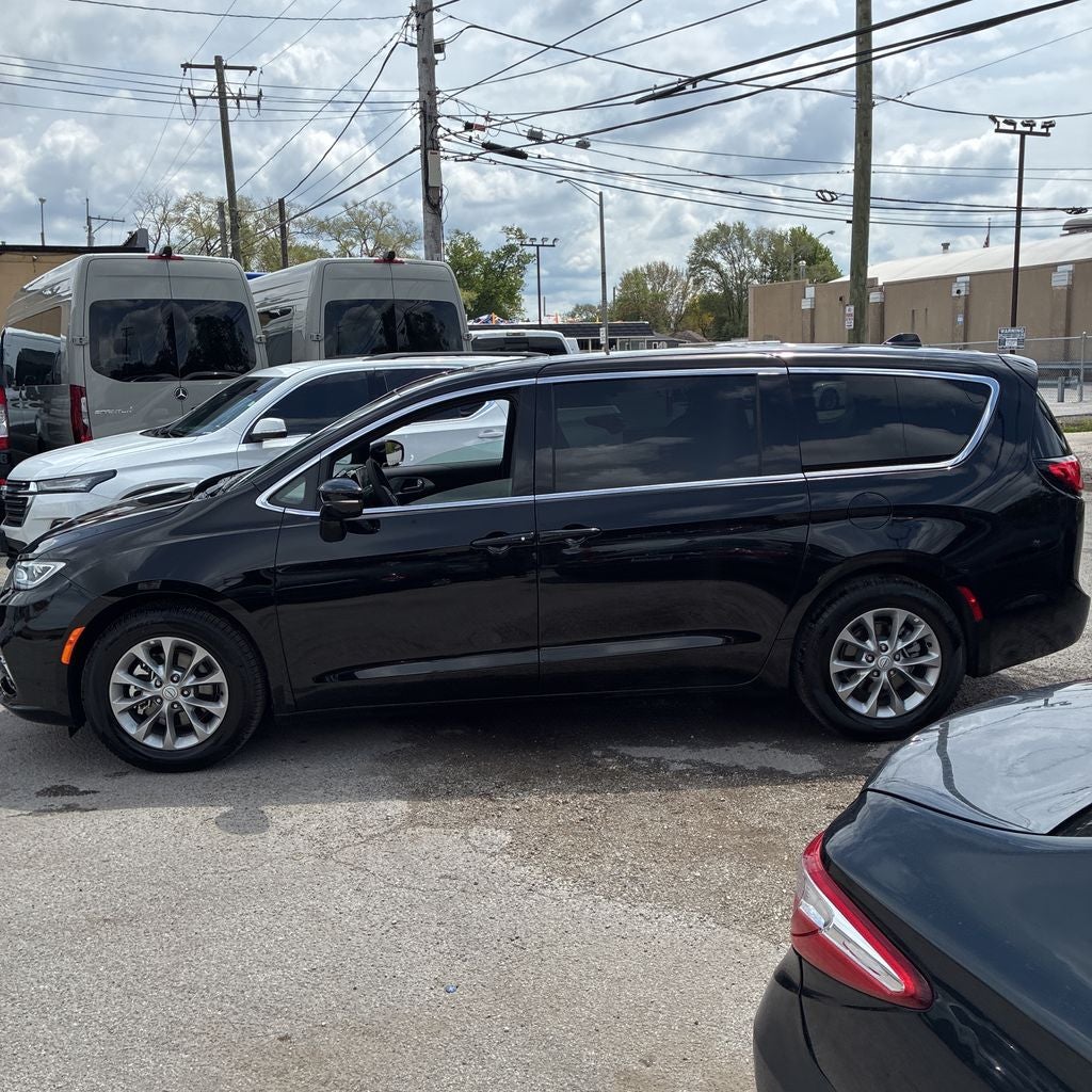 2026 Chrysler Pacifica Limited