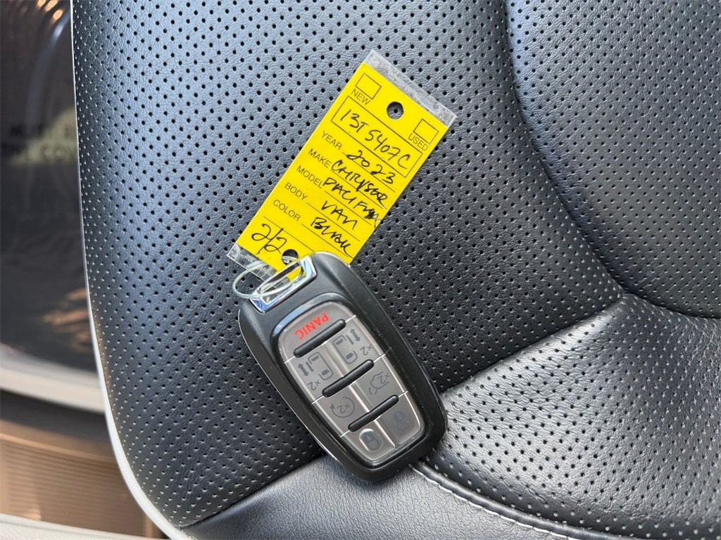 2023 Chrysler Pacifica Limited