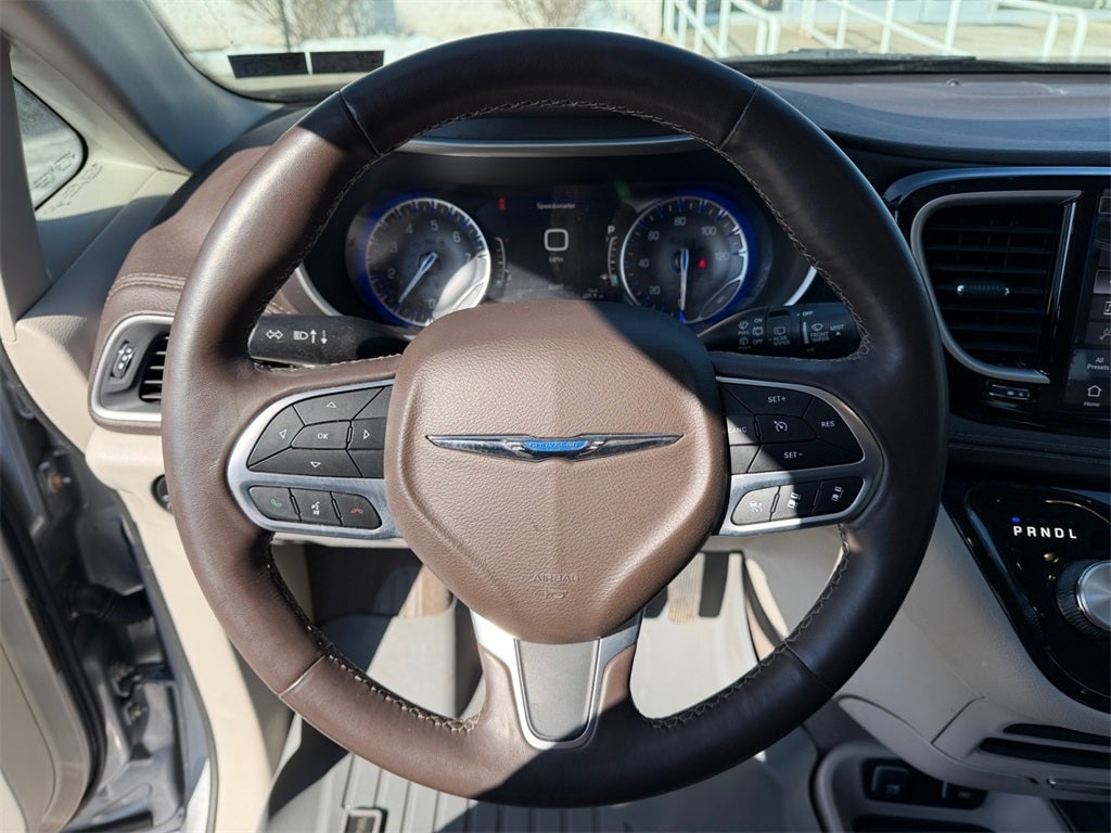 2021 Chrysler Pacifica Touring L
