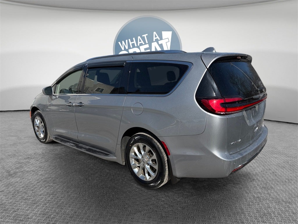 2021 Chrysler Pacifica Touring L