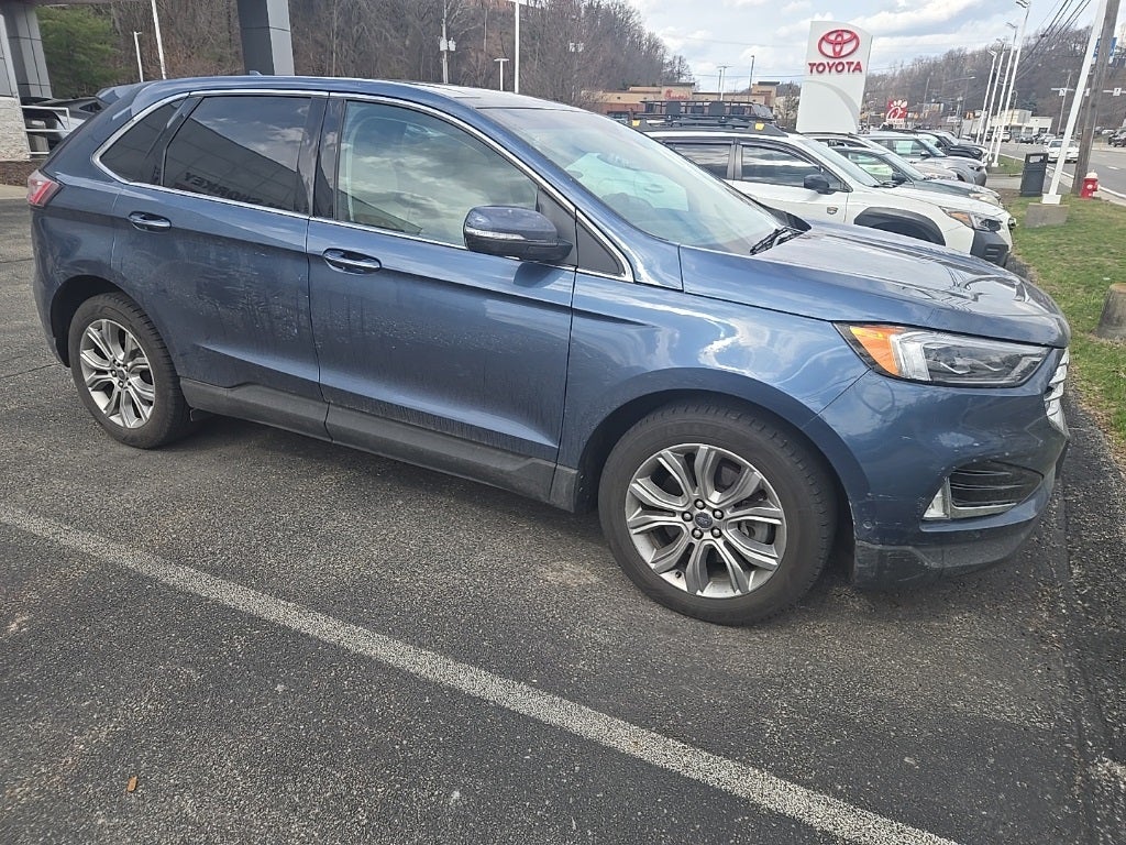 2019 Ford Edge Titanium