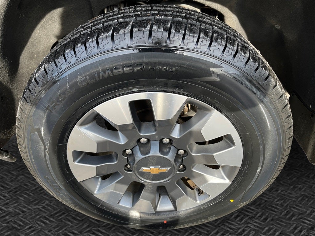 2024 Chevrolet Silverado HD Custom