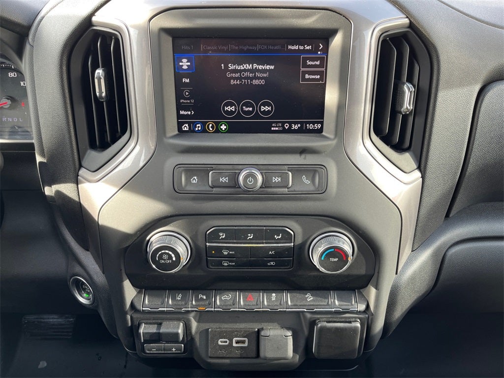 2024 Chevrolet Silverado HD Custom