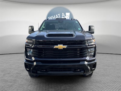 2024 Chevrolet Silverado HD Custom