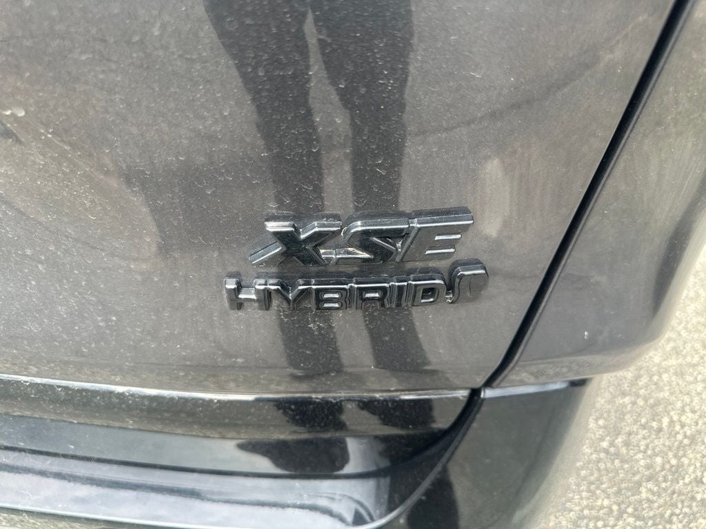 2024 Toyota RAV4 Hybrid XSE