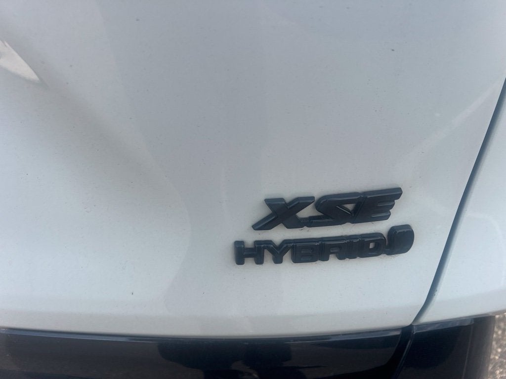 2020 Toyota RAV4 Hybrid XSE
