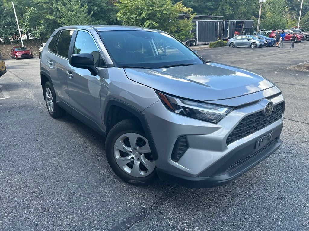 2023 Toyota RAV4 LE