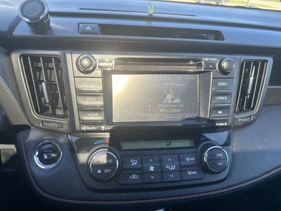 2016 Toyota RAV4 SE
