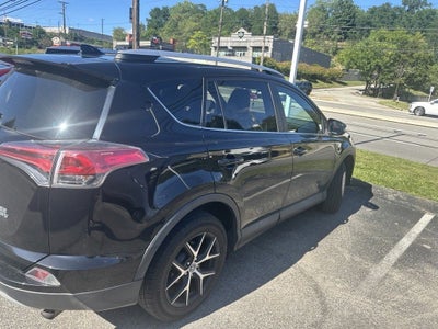 2016 Toyota RAV4 SE