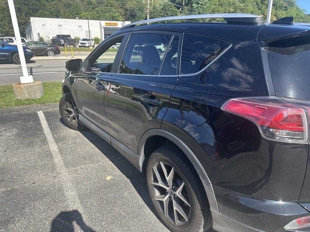 2016 Toyota RAV4 SE