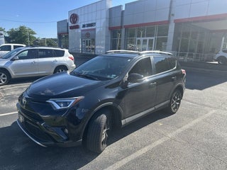 2016 Toyota RAV4 SE