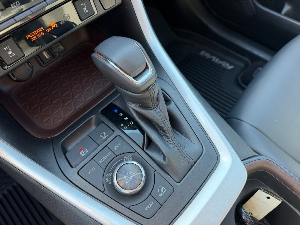 2020 Toyota RAV4 Limited
