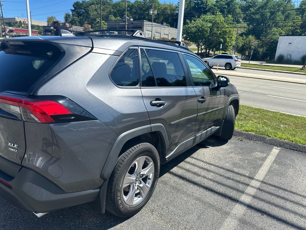 2022 Toyota RAV4 XLE