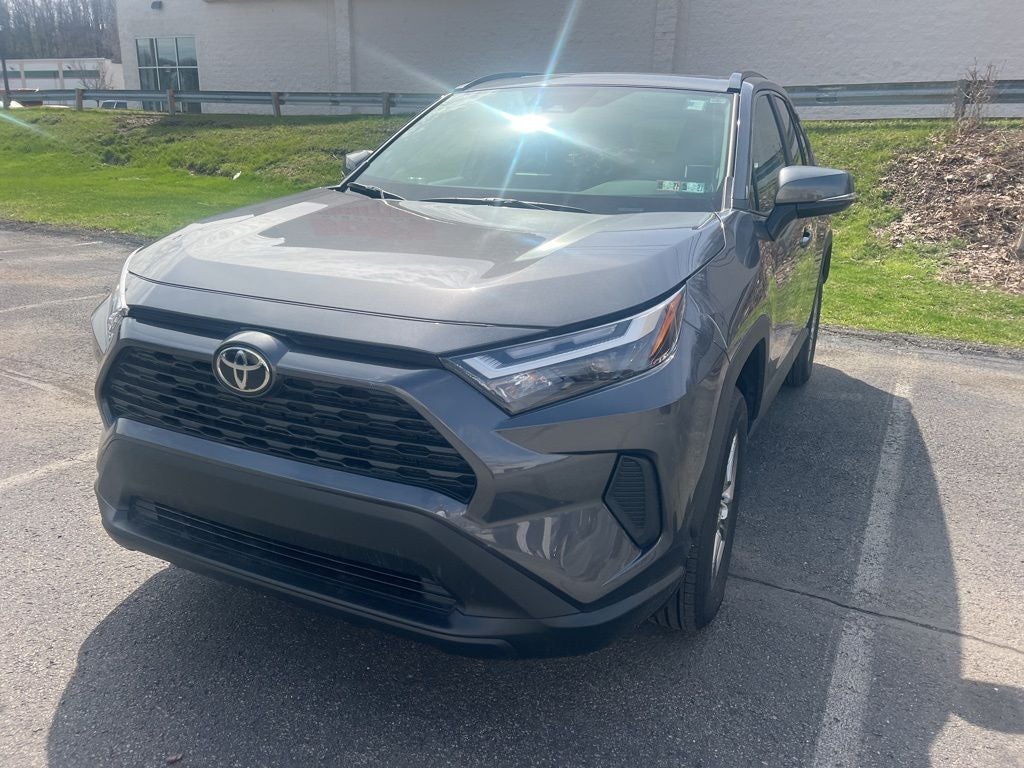 2025 Toyota RAV4 XLE