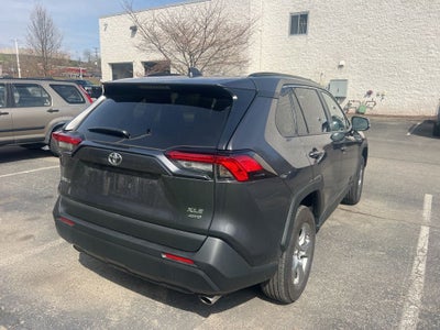 2025 Toyota RAV4 XLE