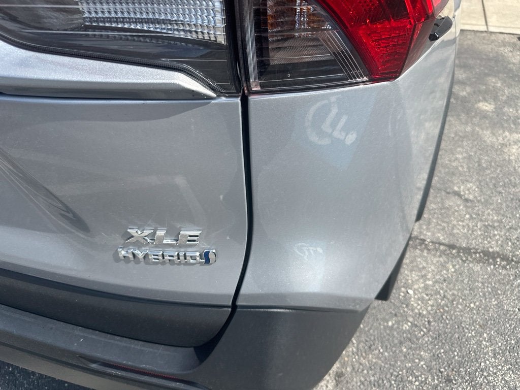 2024 Toyota RAV4 Hybrid XLE