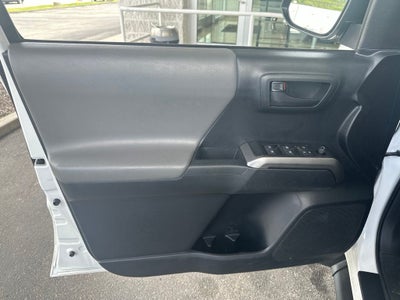 2019 Toyota Tacoma SR5 V6