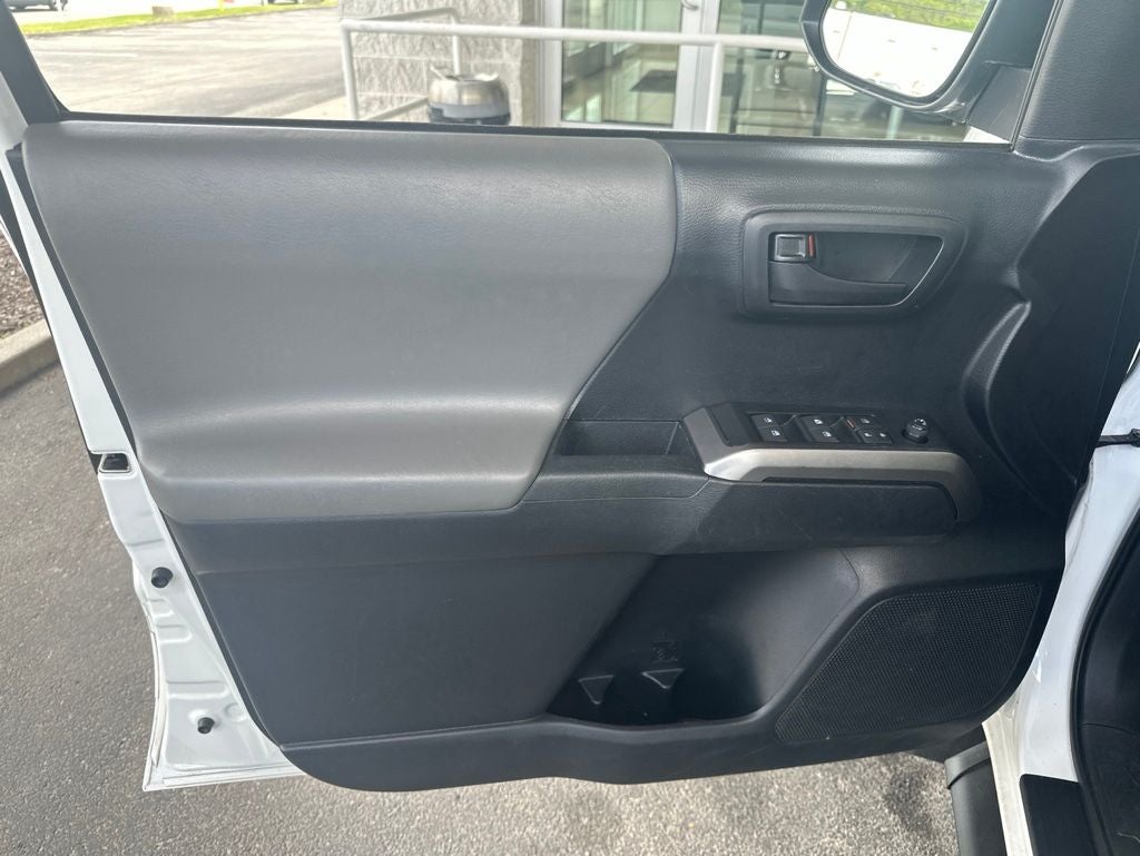 2019 Toyota Tacoma SR5 V6
