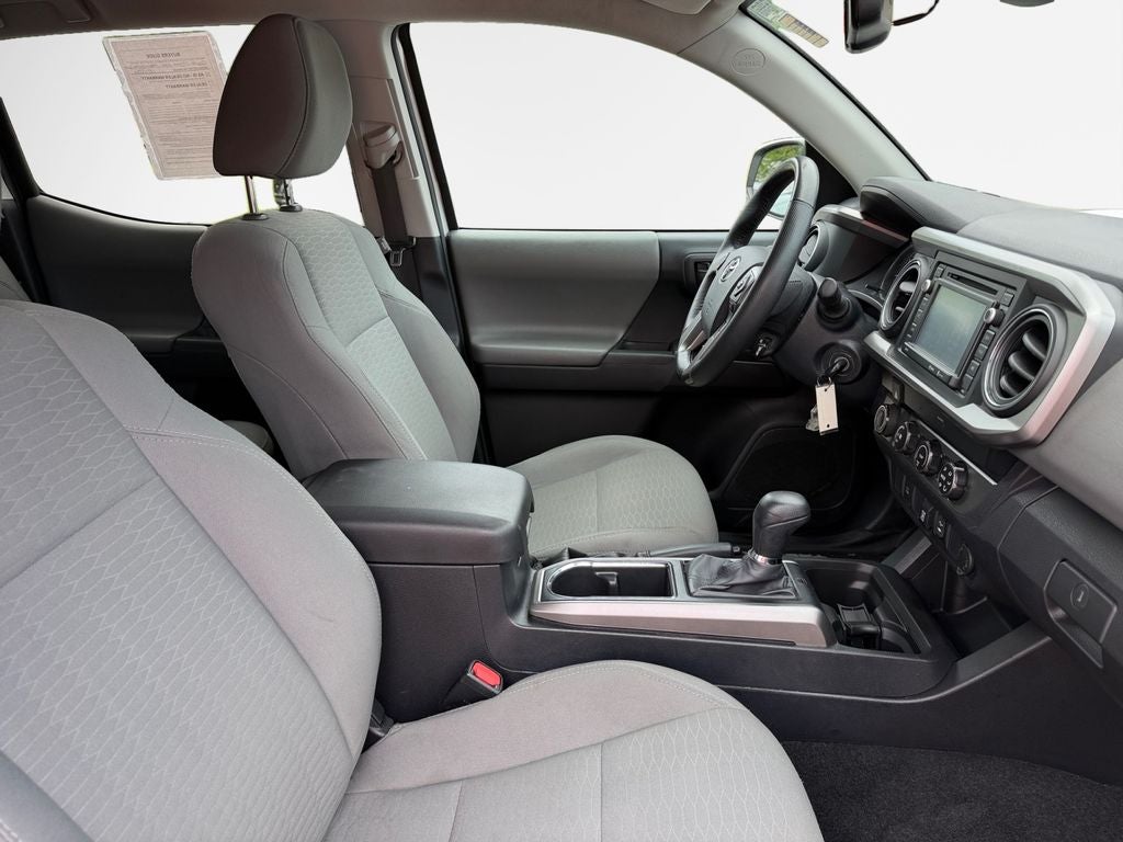 2019 Toyota TACOMA SR5 SR5 V6