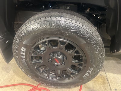 2026 Toyota TACOMA SR5 SR5