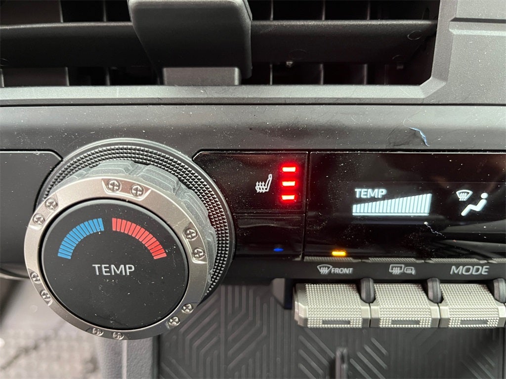 2025 Toyota TACOMA SR5 SR5