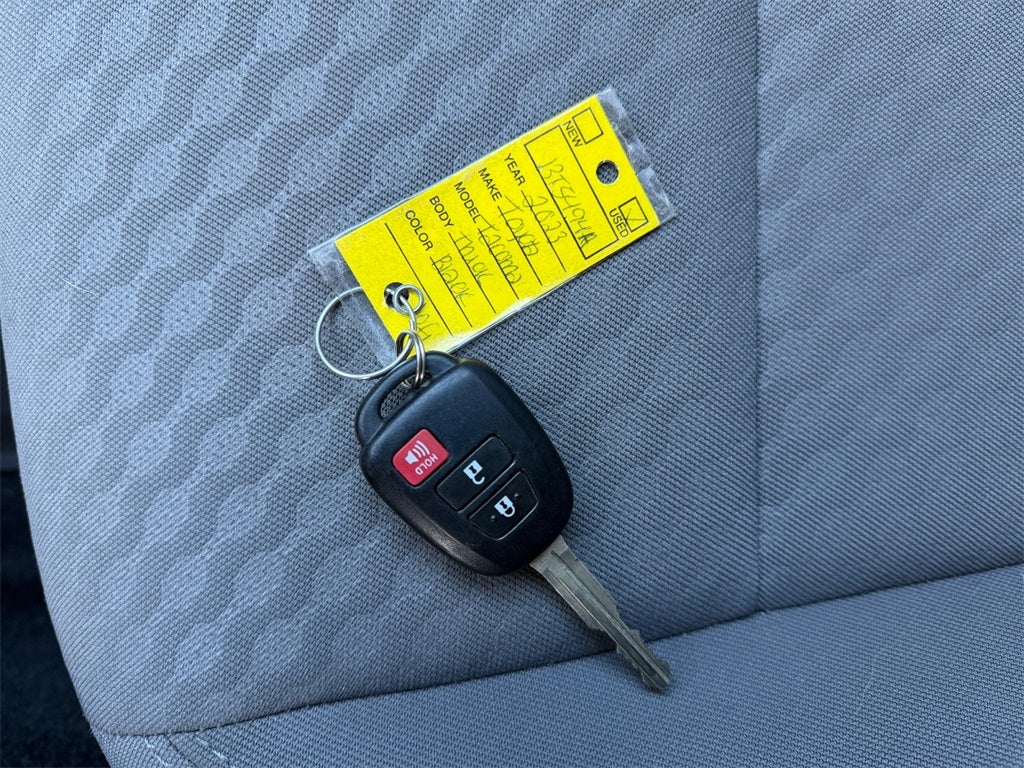 2023 Toyota TACOMA SR SR V6