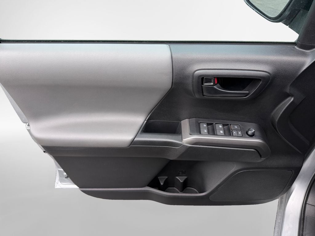 2023 Toyota TACOMA SR5 SR5 V6