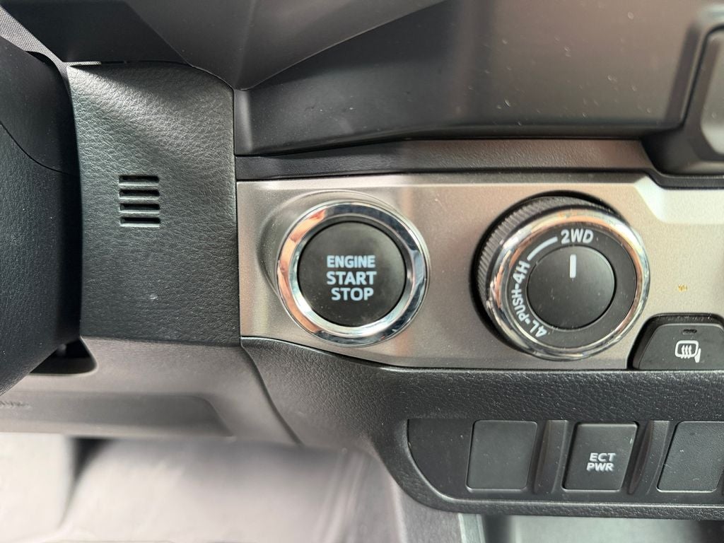 2023 Toyota TACOMA SR5 SR5 V6