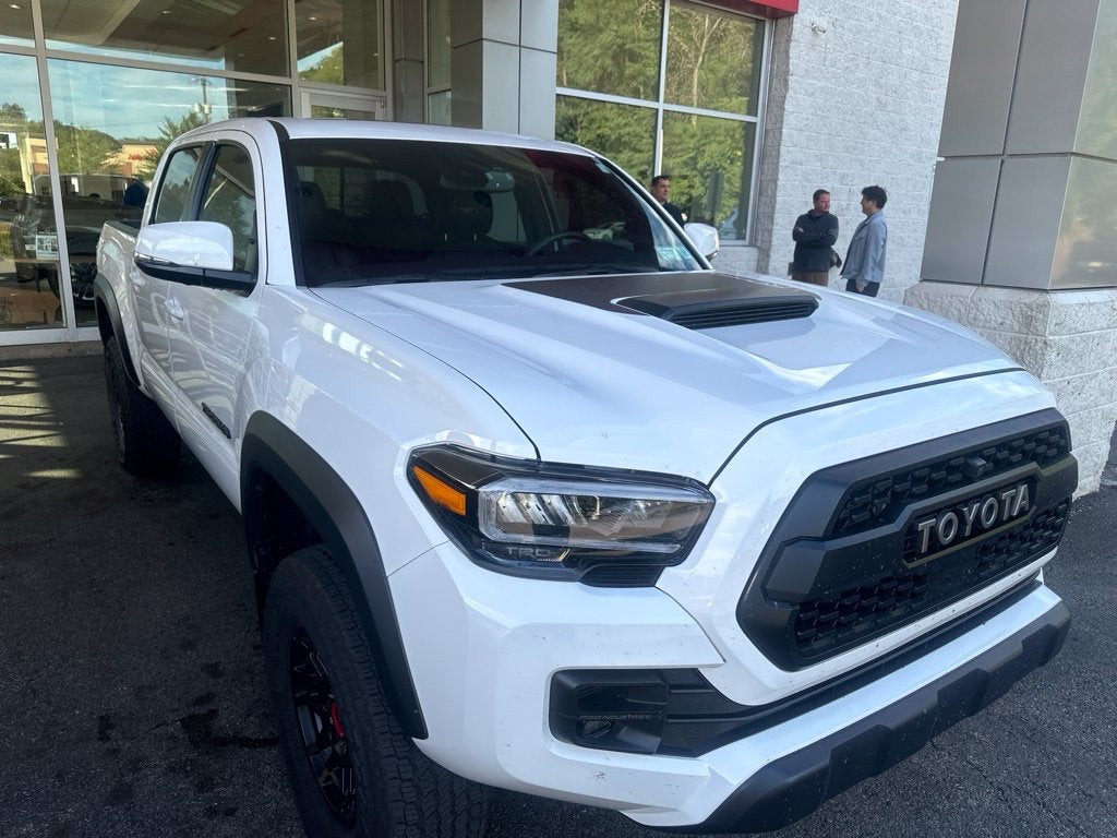 2022 Toyota Tacoma TRD Pro V6