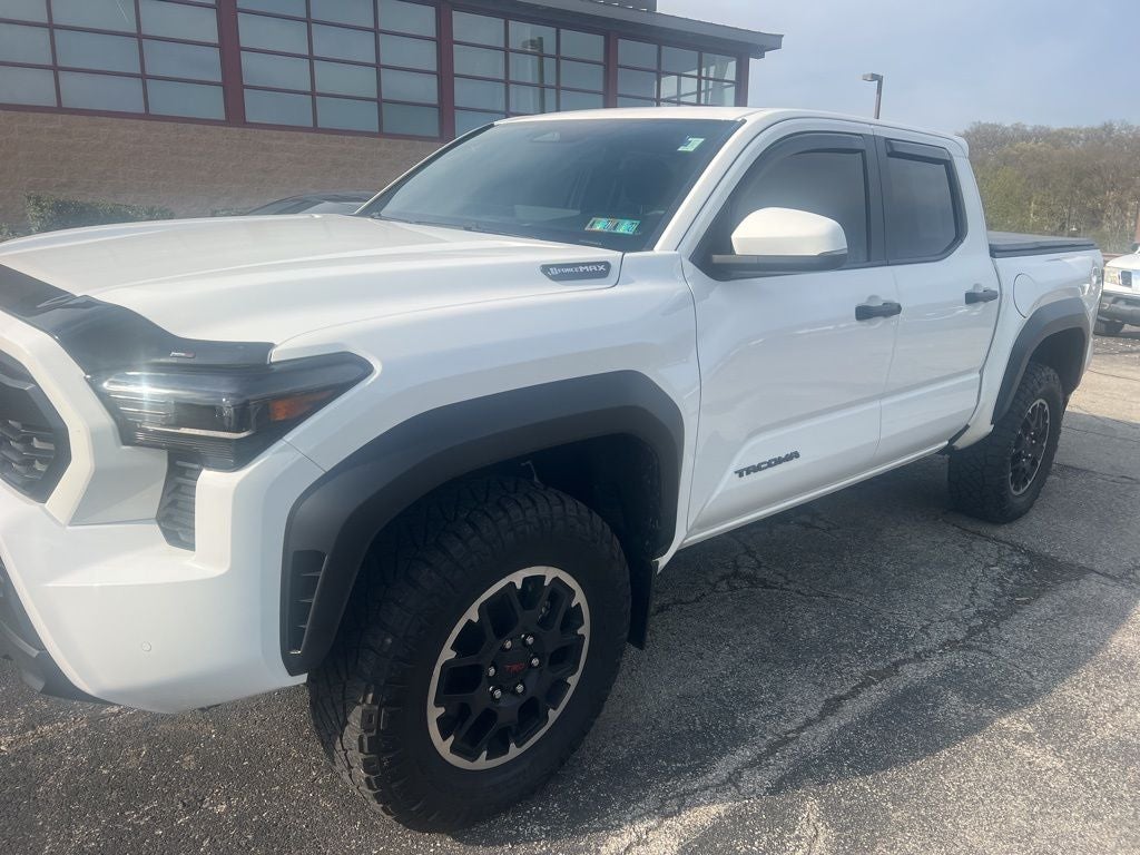 2024 Toyota Tacoma Hybrid TRD Off Road