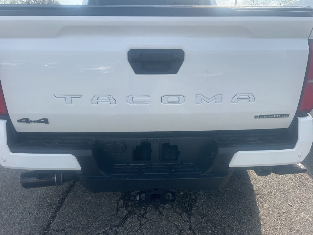 2024 Toyota Tacoma Hybrid TRD Off Road