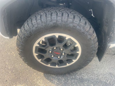 2024 Toyota Tacoma Hybrid TRD Off Road