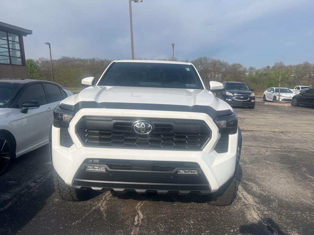 2024 Toyota Tacoma Hybrid TRD Off Road