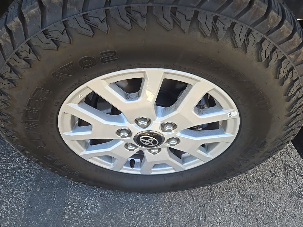 2024 Toyota Tacoma SR