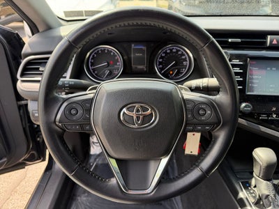 2019 Toyota CAMRY SE