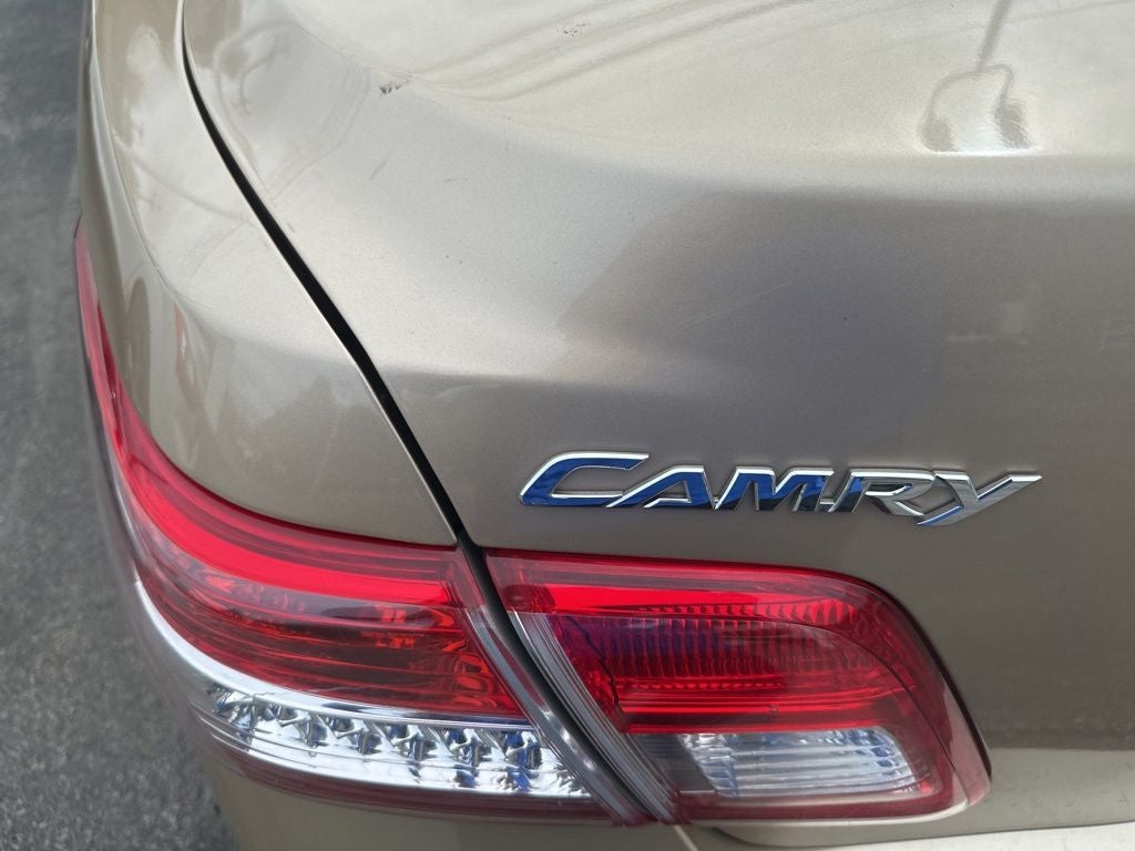2010 Toyota Camry LE