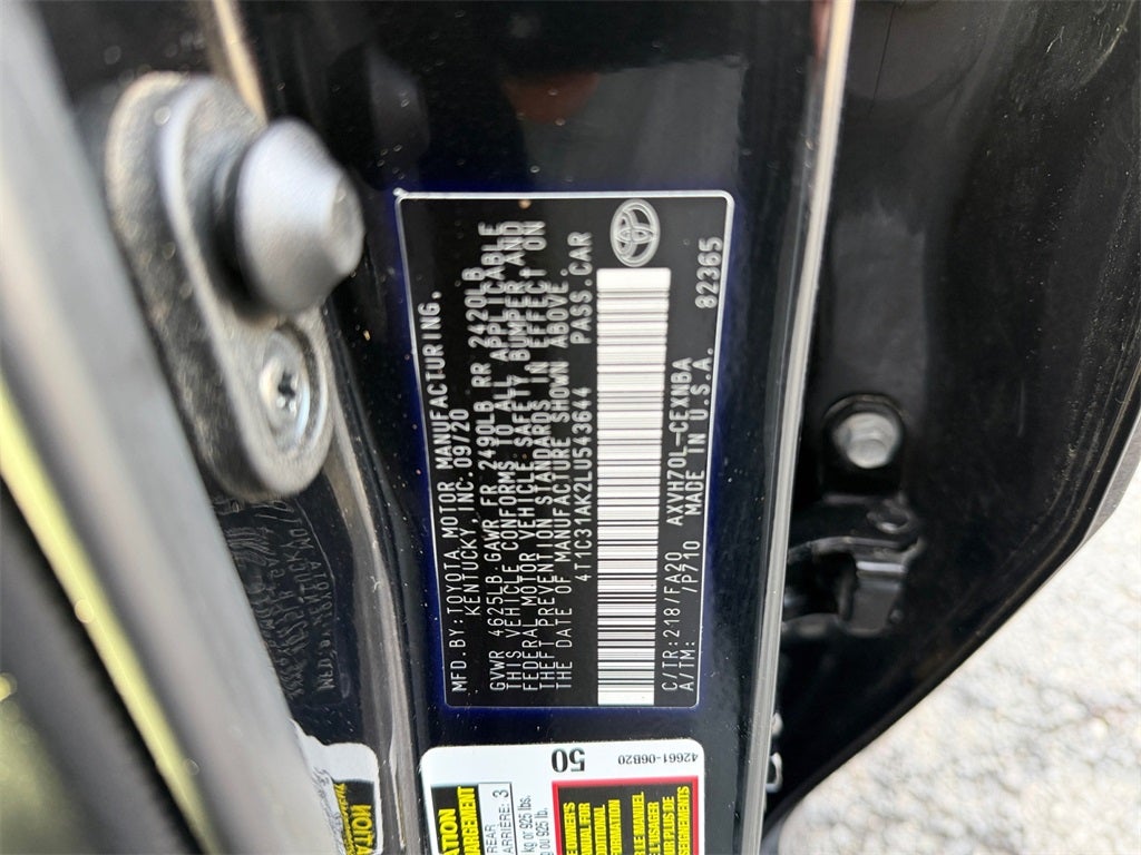 2020 Toyota CAMRY LE