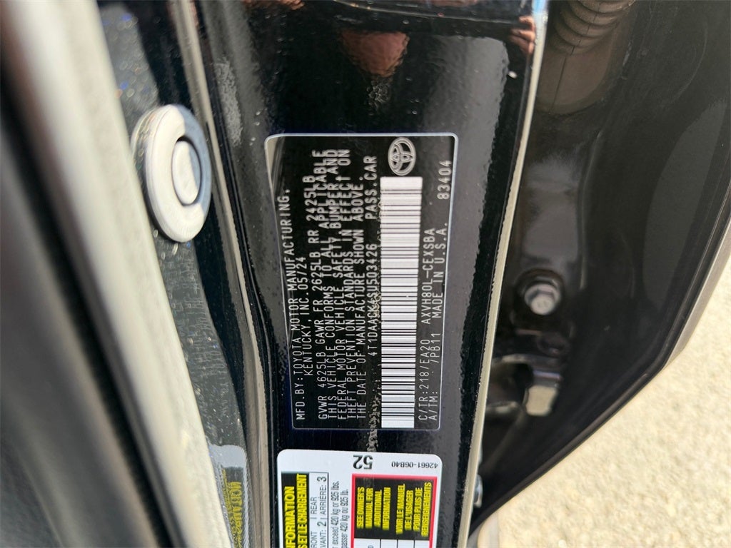 2025 Toyota CAMRY SE